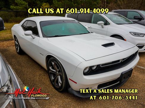 Used 2021 Dodge Challenger R/T image 1