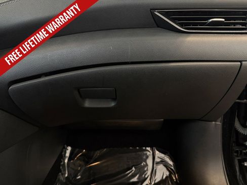Used 2024 Nissan Sentra SV FWD image 34