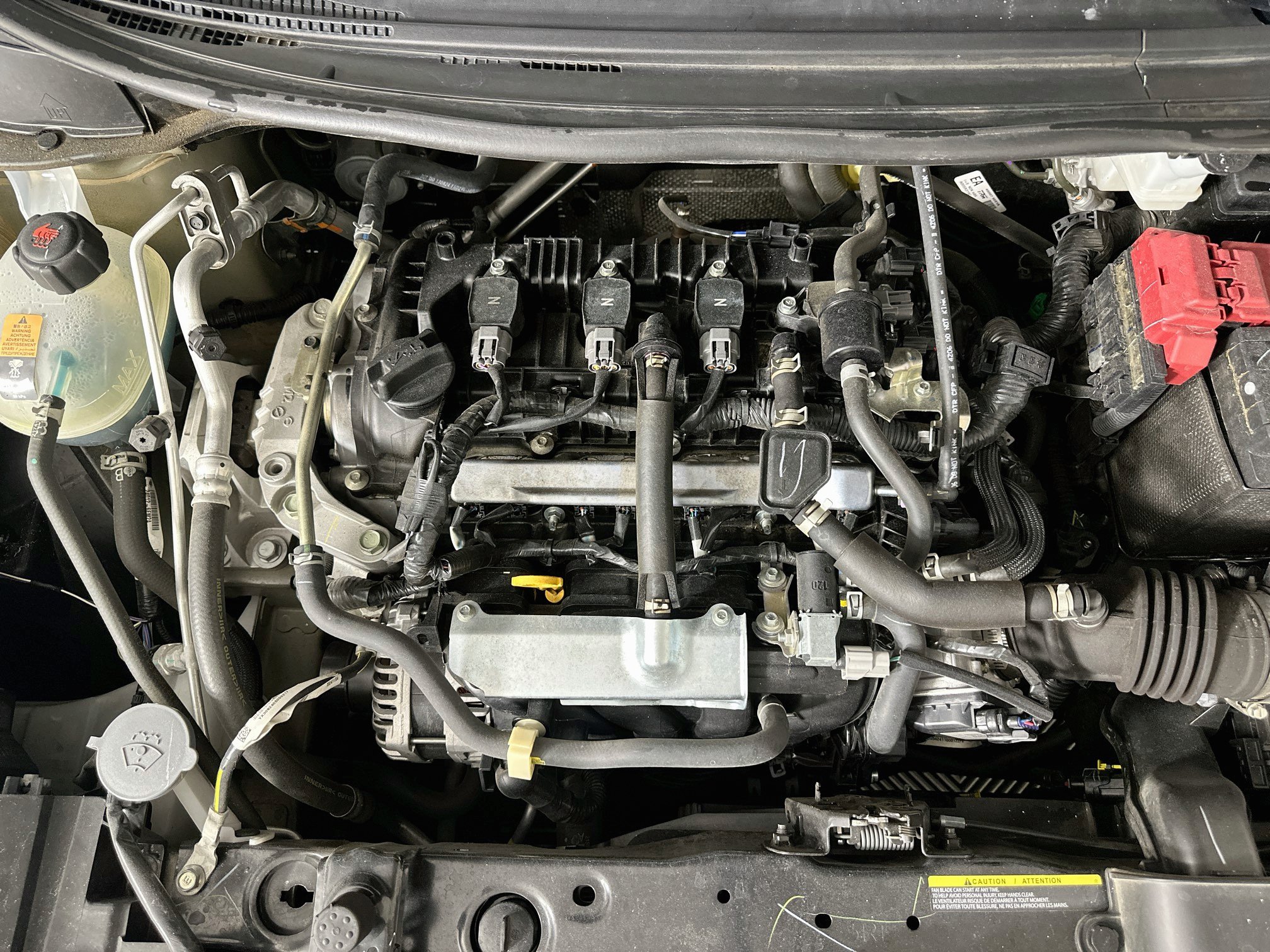 Used 2025 Nissan Versa SV FWD image 30