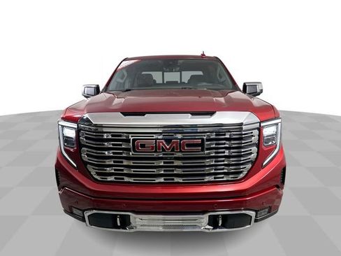 Used 2023 GMC Sierra 1500 Denali AWD/4WD image 3
