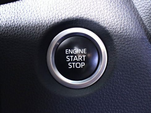 Used 2024 Toyota Corolla SE w/ SE Premium Package image 23