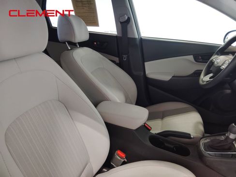 Used 2023 Hyundai Kona SEL w/ Cargo Package image 38