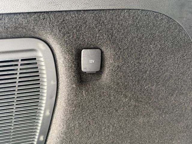 Used 2024 Lincoln Corsair Grand Touring w/ Rear Removable Package Tray AWD/4WD image 12