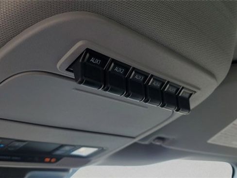 New 2026 Ford F250 XLT w/ XLT Premium Package image 40