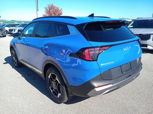 New 2026 Kia Sportage EX w/ EX Panorama Roof Package image 5