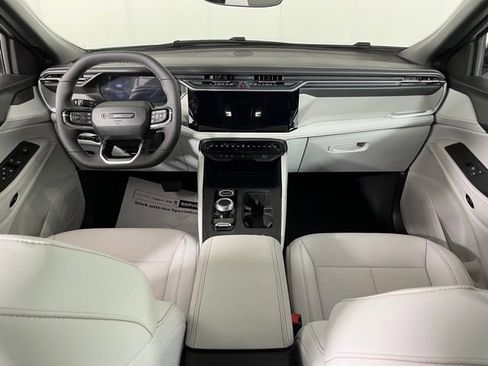 Used 2026 Jeep Cherokee Limited AWD/4WD image 40