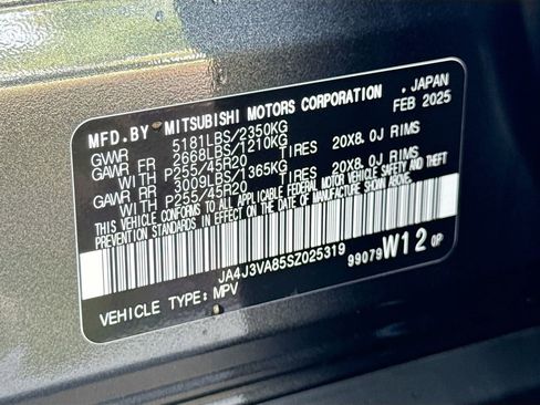 Used 2025 Mitsubishi Outlander SE FWD image 35