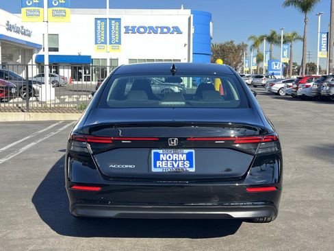 Certified 2023 Honda Accord EX image 23