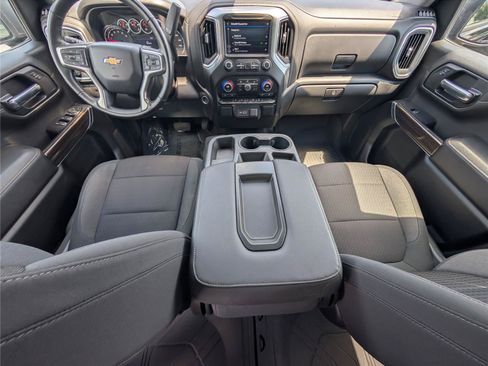 Used 2022 Chevrolet Silverado 1500 LT w/ Z71 Off-Road Package AWD/4WD image 29