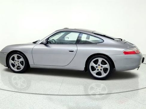 Used 2001 Porsche 911 Carrera RWD image 6