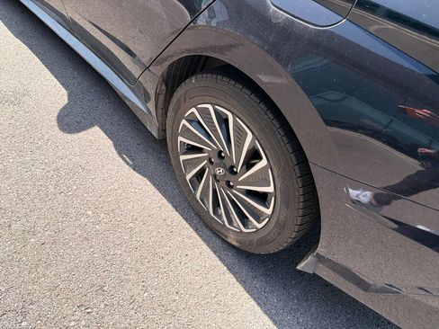 Certified 2024 Hyundai Sonata SEL FWD image 23