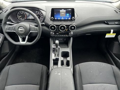 Used 2025 Nissan Sentra SV w/ All-Weather Package image 32