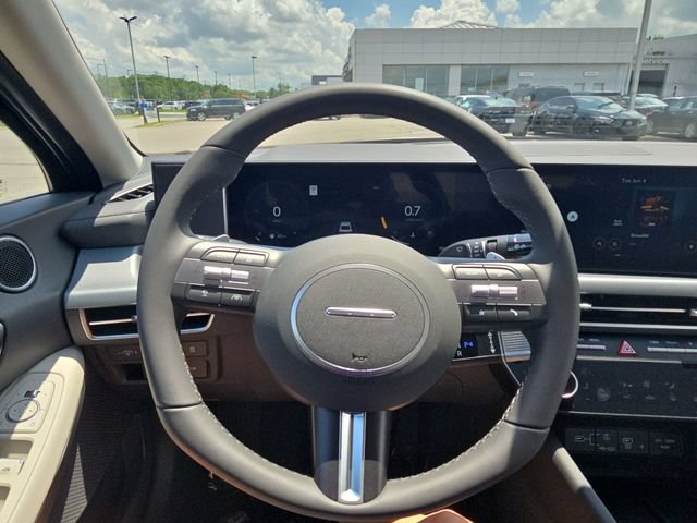 Used 2024 Hyundai Sonata SEL w/ Convenience Package FWD image 26