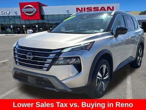 Certified 2025 Nissan Rogue SL w/ SL Premium Package AWD/4WD image 7