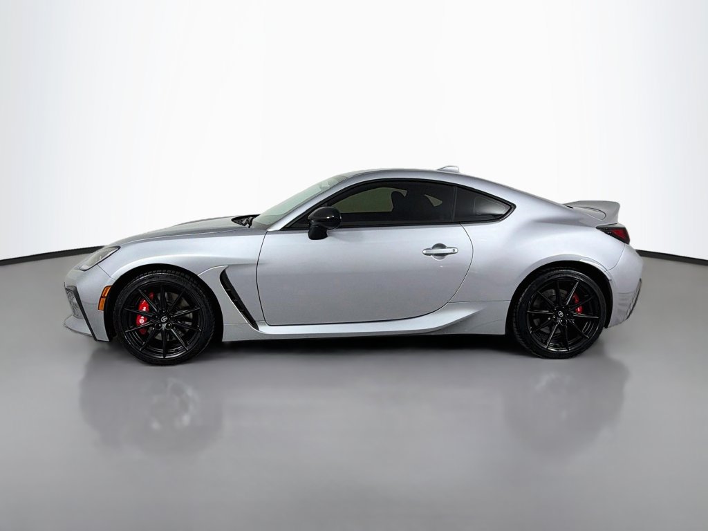Used 2025 Toyota GR86 Premium w/ Performance Package RWD image 8