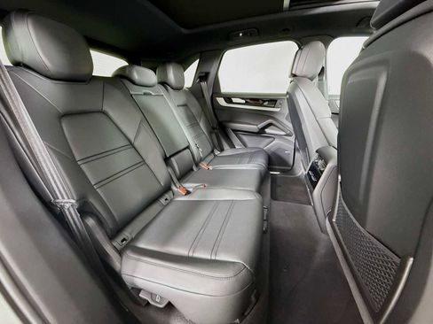 New 2026 Porsche Cayenne AWD/4WD image 28