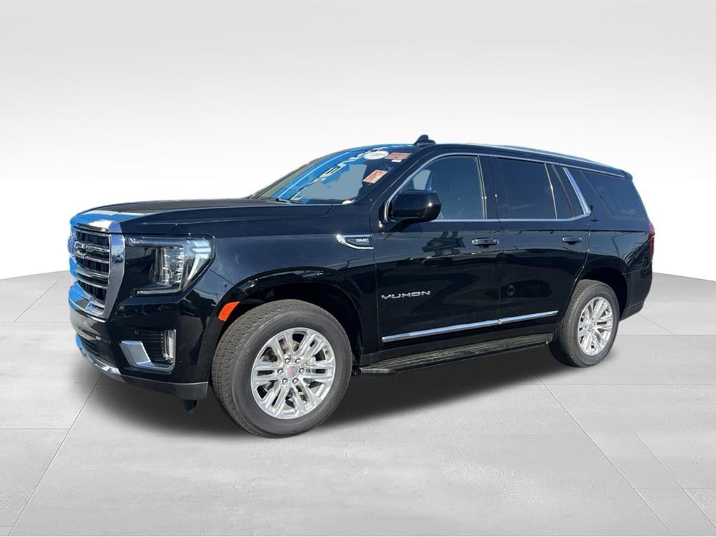 Used 2024 GMC Yukon SLT AWD/4WD image 2