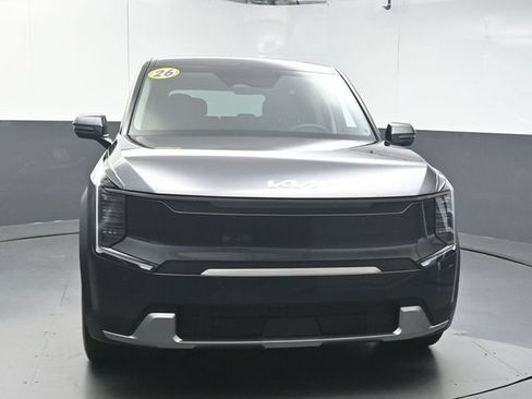 Used 2026 Kia EV9 Light RWD image 3