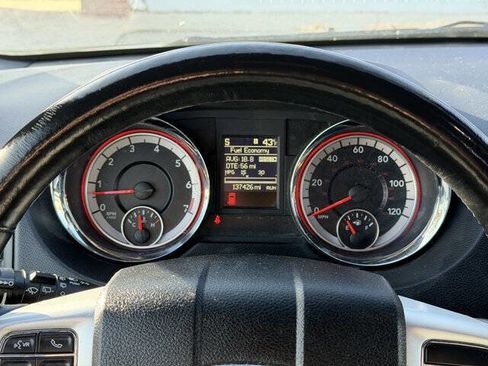 Used 2017 Dodge Grand Caravan GT image 15