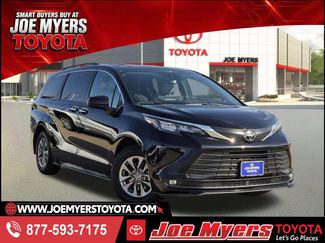 Used 2026 Toyota Sienna XLE FWD video 1