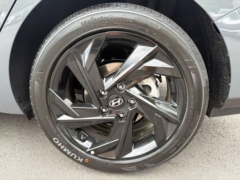 New 2026 Hyundai Elantra Sport FWD image 19