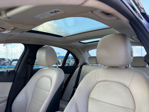 Used 2016 Mercedes-Benz C 300 Sedan image 24