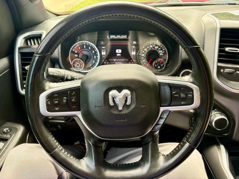 Used 2022 RAM 1500 Big Horn AWD/4WD image 15