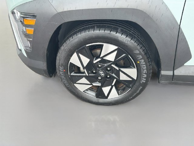 Used 2024 Hyundai Kona SEL FWD image 27