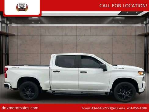 Used 2021 Chevrolet Silverado 1500 Custom w/ LPO, Blackout Package image 4