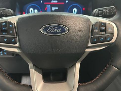 New 2026 Ford Explorer Active image 16