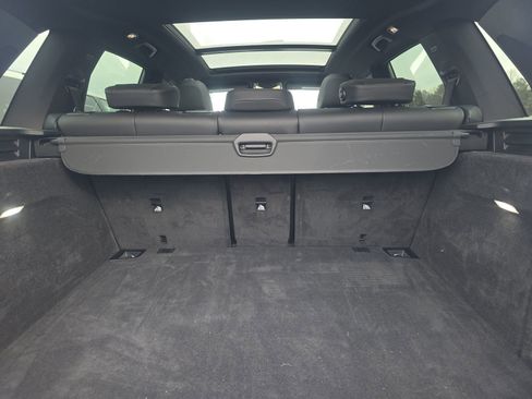 Used 2026 BMW X5 sDrive40i image 19