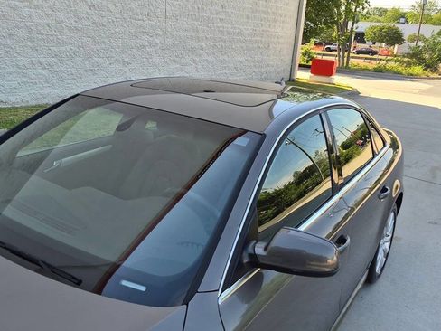 Used 2015 Audi A4 2.0T Premium FWD image 15