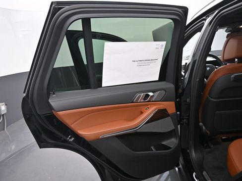 New 2026 BMW X5 xDrive40i AWD/4WD image 33