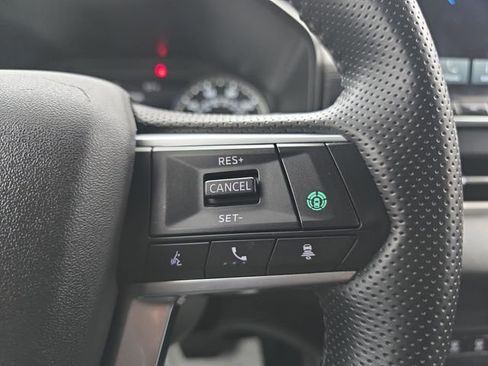 Used 2024 Mitsubishi Outlander SE FWD image 36