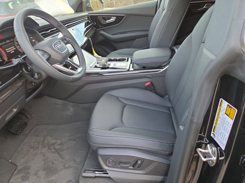 New 2026 Audi Q8 Premium Plus image 6