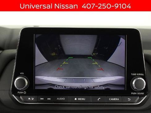 Certified 2026 Nissan Rogue SV FWD image 26