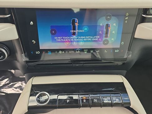 New 2026 Lincoln Navigator L Reserve AWD/4WD image 22