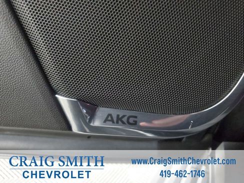 Used 2025 Cadillac Escalade Sport Platinum w/ LPO, Floor Liner Package AWD/4WD image 29