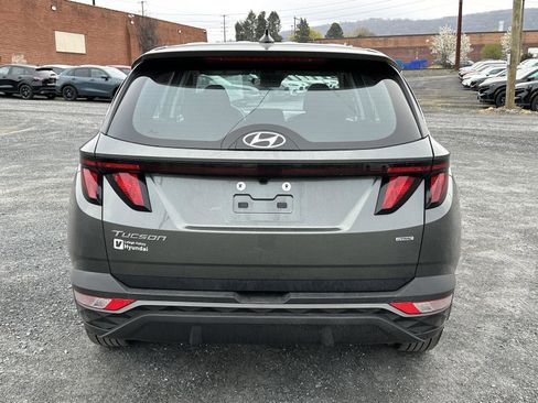 Certified 2023 Hyundai Tucson SE image 7