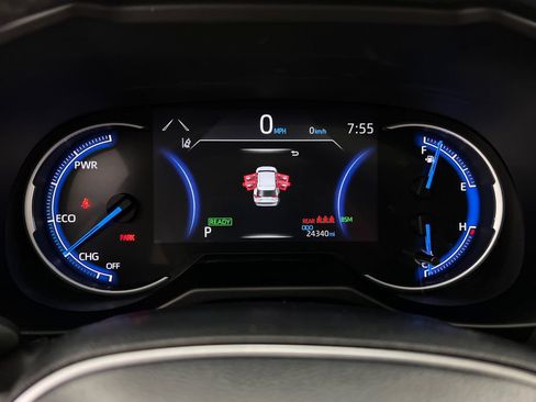 Used 2020 Toyota RAV4 Limited AWD/4WD image 18