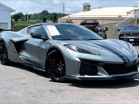 Used 2023 Chevrolet Corvette Z06 RWD image 33
