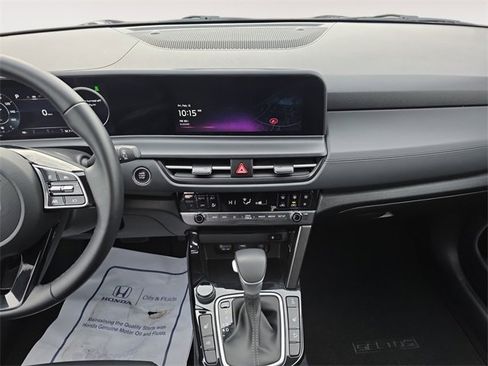 Used 2024 Kia Seltos EX image 11