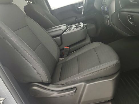 Certified 2025 Chevrolet Silverado 1500 Custom w/ LPO, Dark Essentials Package RWD image 29