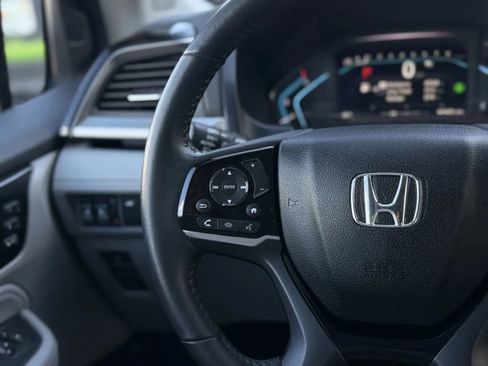 Used 2024 Honda Odyssey Touring image 24