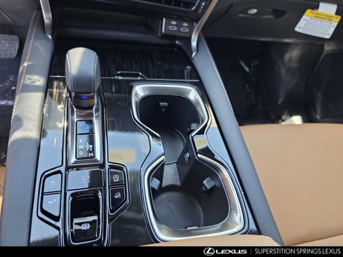 New 2026 Lexus RX 350 AWD image 18