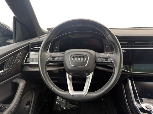 Used 2023 Audi Q8 Premium Plus w/ Premium Plus Package image 16