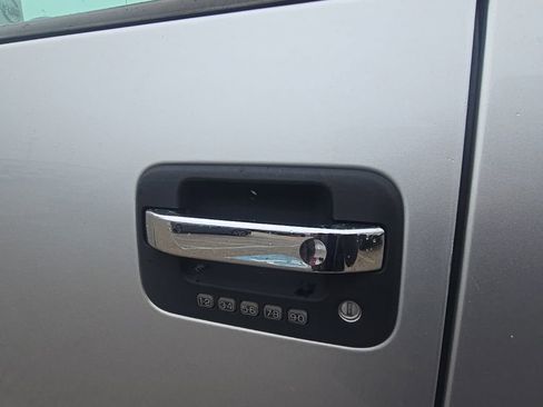 Used 2014 Ford F150 XLT w/ Equipment Group 302A Luxury image 29