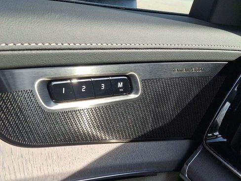 New 2026 Volvo XC90 T8 Ultra w/ Protection Package Premier image 14