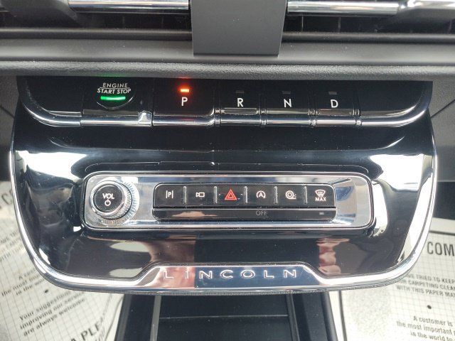 Certified 2023 Lincoln Corsair AWD w/ Equipment Group 101A image 41