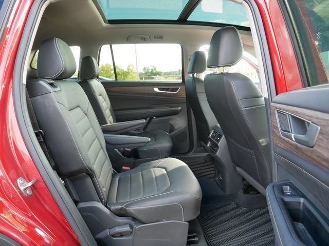Certified 2025 Volkswagen Atlas SEL AWD/4WD image 20